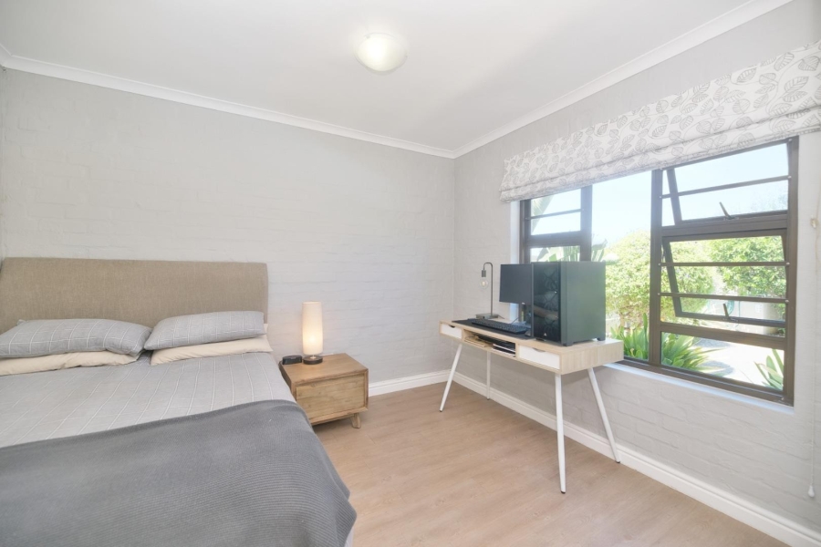 5 Bedroom Property for Sale in Vermont Western Cape